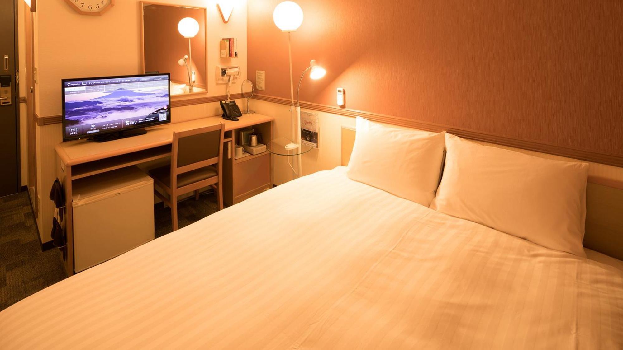 Toyoko Inn Nagoya Owari Ichinomiya Ekimae Szoba fotó